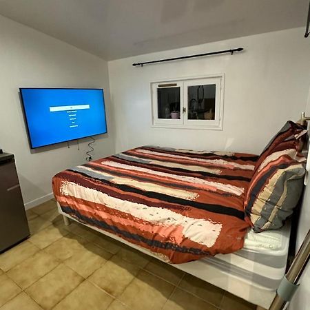 Appartement Mignon Livry-Gargan Eksteriør bilde